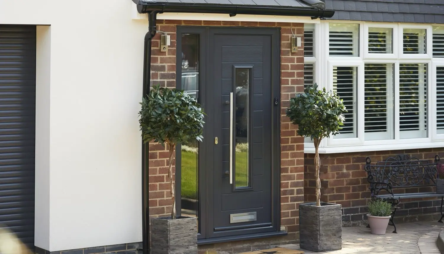 Photo of a modern and stylish house interior facing the main door for Soper Home